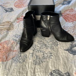 Alexander Wang booties. Size 8,5. Black
